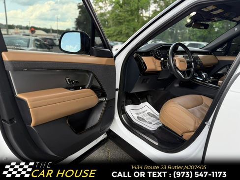 Used 2023 Land Rover Range Rover Sport SE image 15