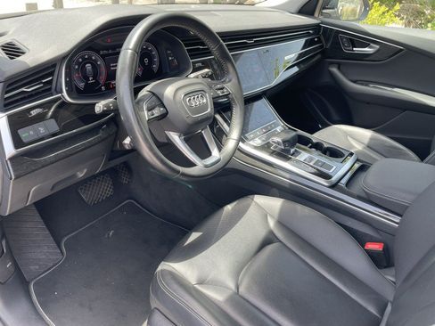 Used 2019 Audi Q8 Premium Plus w/ Premium Plus AWD/4WD image 10