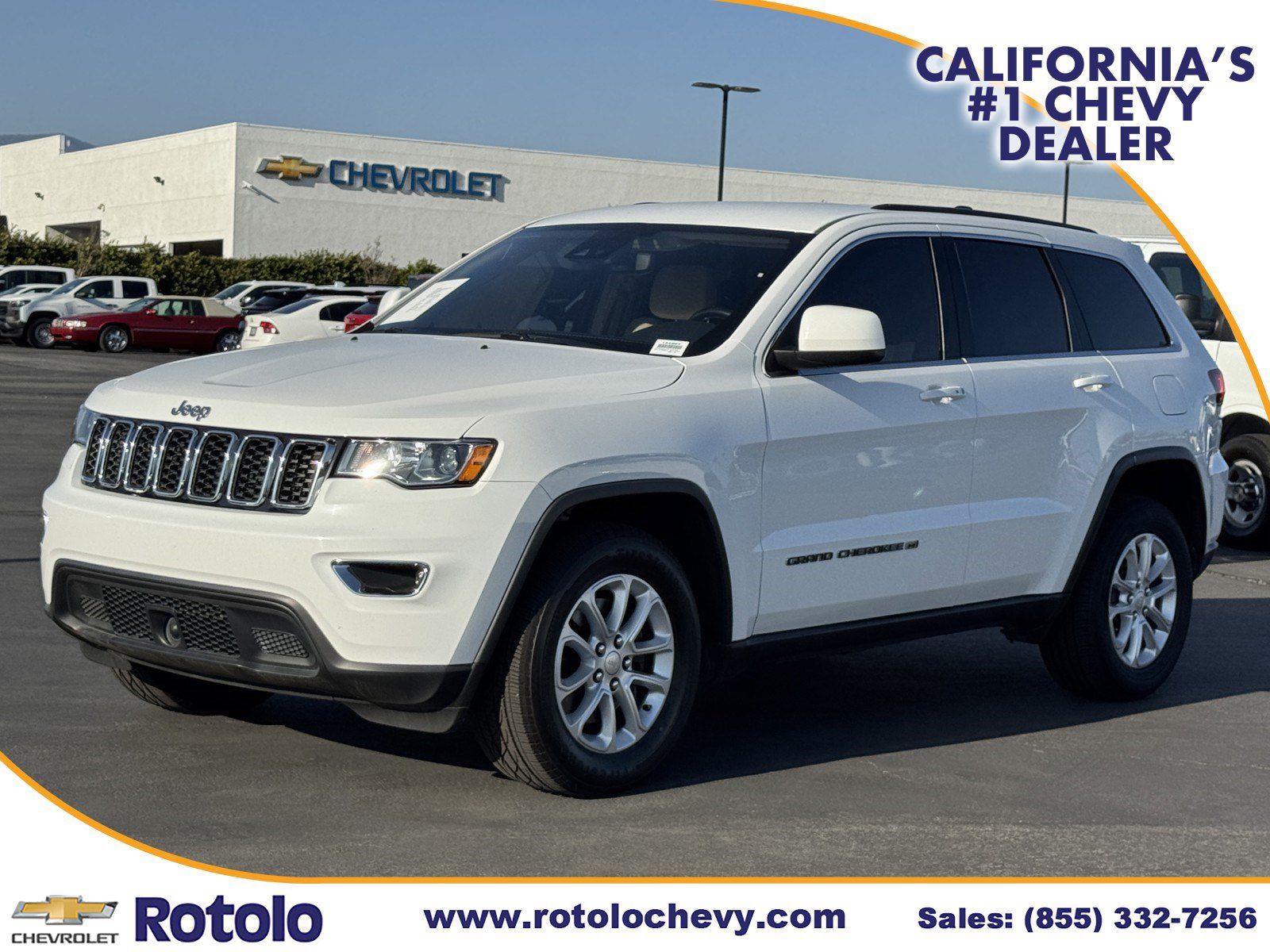 Used 2022 Jeep Grand Cherokee Laredo E RWD image 3