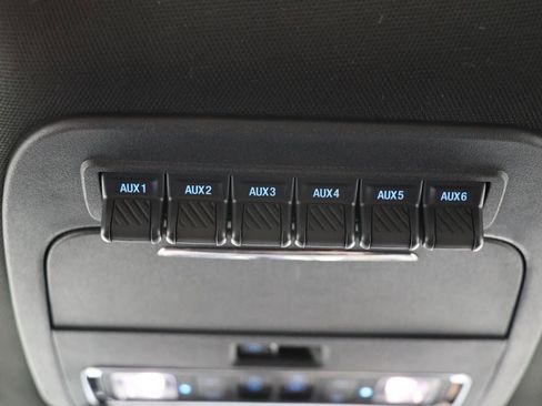 Used 2025 Ford F150 Raptor image 46