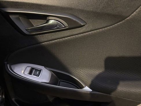 Used 2024 Chevrolet Malibu LT image 36