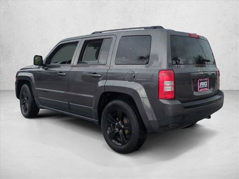 Used 2014 Jeep Patriot Sport w/ Power Value Group FWD image 8
