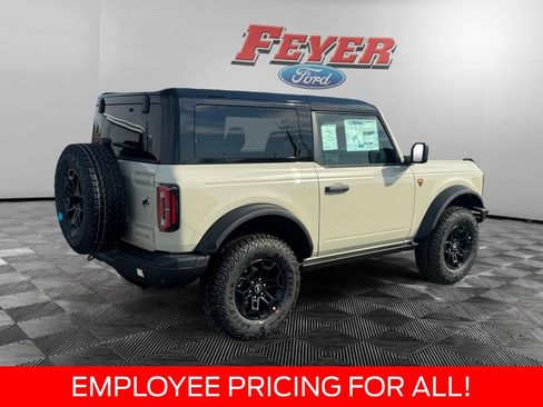 New 2026 Ford Bronco Badlands AWD/4WD image 7