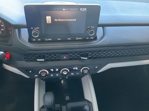 Certified 2023 Honda Accord EX image 13