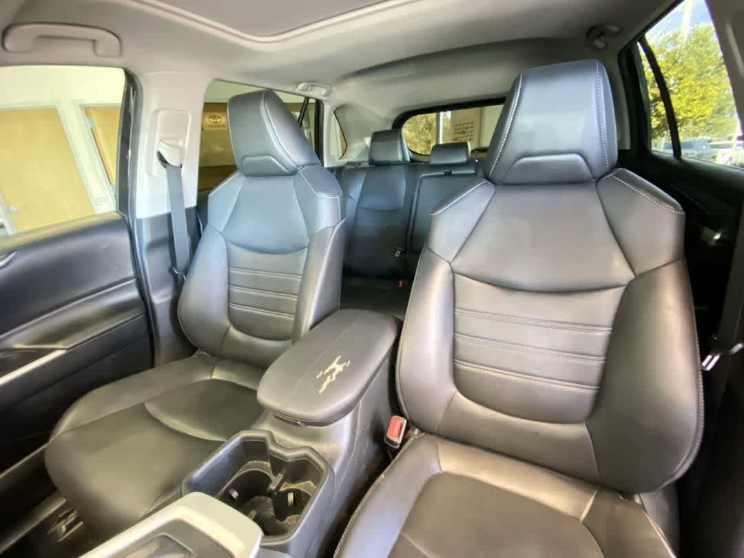 Certified 2022 Toyota RAV4 XLE Premium AWD/4WD image 14