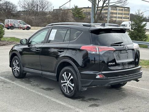 Used 2018 Toyota RAV4 LE w/ All Weather Liner Package image 27
