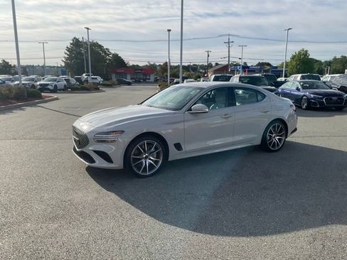 Used 2025 Genesis G70 2.5T AWD/4WD image 3