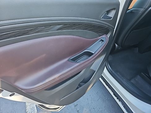 Used 2017 Buick Envision Premium w/ Driver Confidence Package image 23