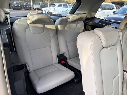 Used 2019 Volvo XC90 T8 Momentum w/ Advanced Package image 33