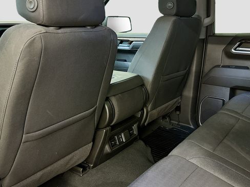 Used 2022 GMC Sierra 1500 SLE image 28