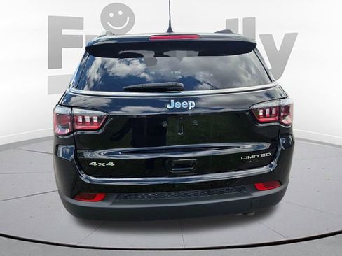 Used 2022 Jeep Compass Limited AWD/4WD image 6