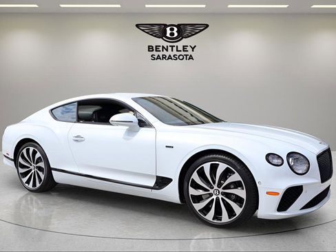 Used 2024 Bentley Continental GT V8 image 11
