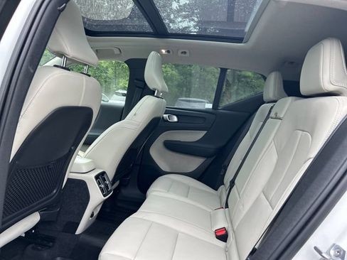 Used 2021 Volvo XC40 T5 Inscription w/ Protection Package Premier AWD/4WD image 22