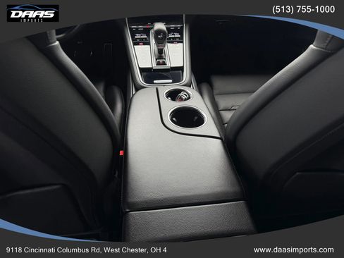 Used 2018 Porsche Panamera 4S AWD/4WD image 40