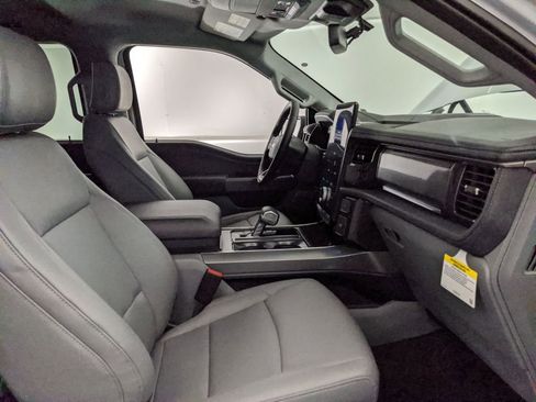 New 2025 Ford F150 Lightning Flash image 26