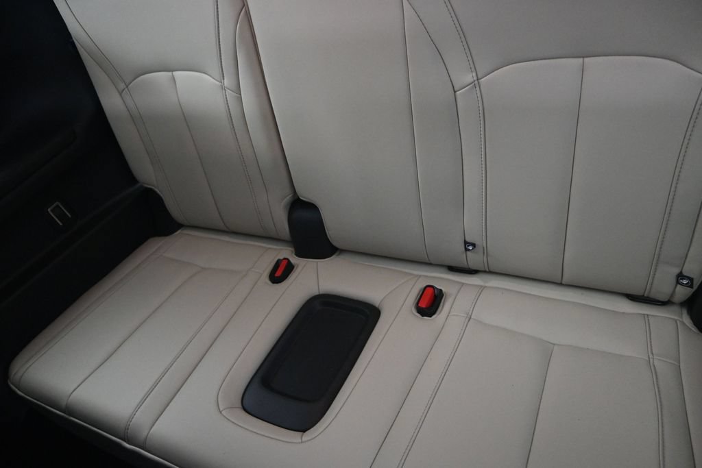 Used 2024 INFINITI QX60 Luxe FWD image 17