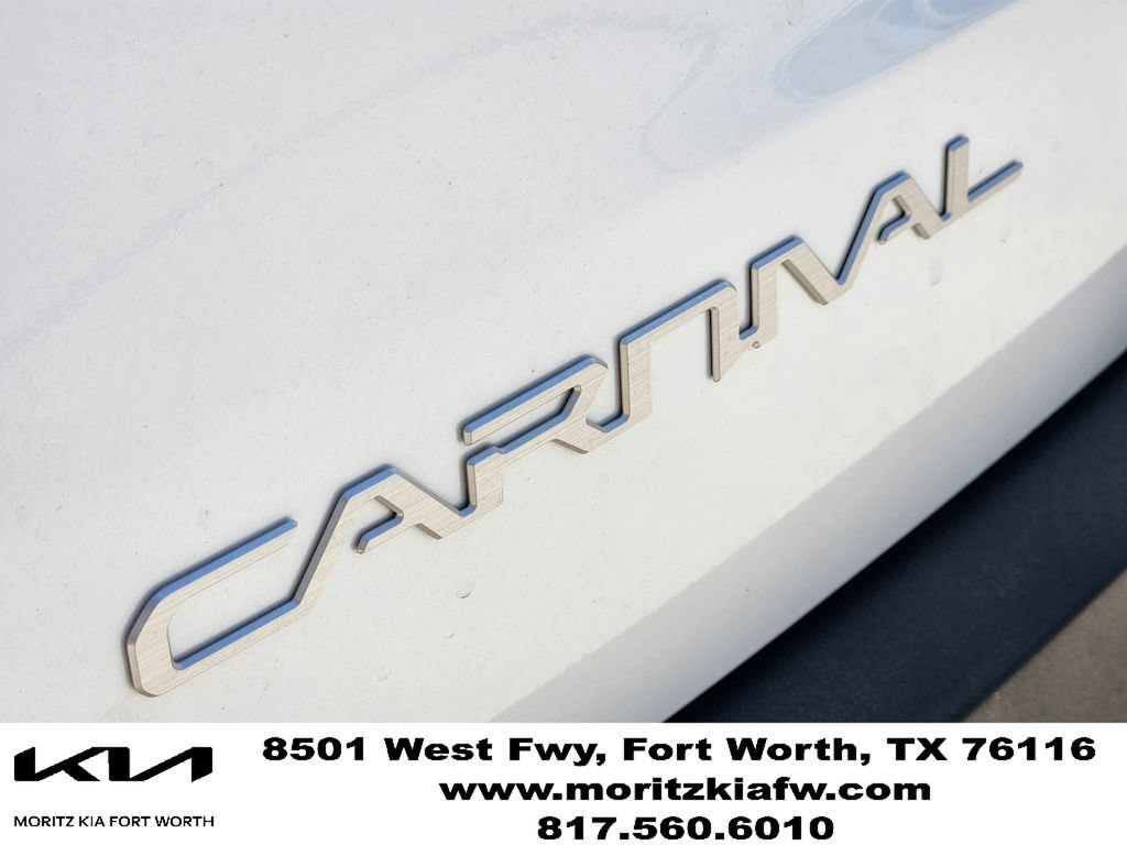 New 2026 Kia Carnival EX FWD image 8