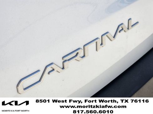 New 2026 Kia Carnival EX FWD image 8