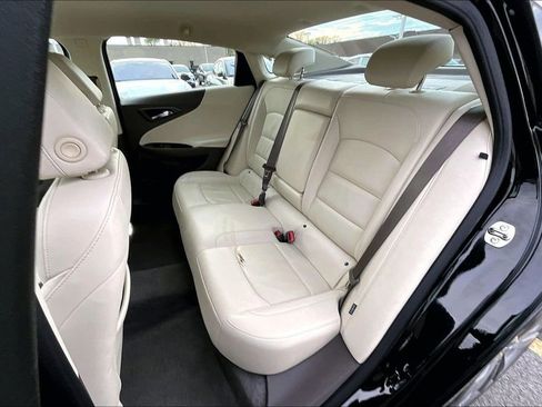 Used 2024 Chevrolet Malibu LT FWD image 24