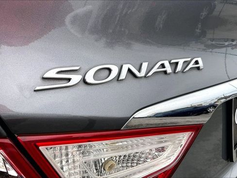 Used 2013 Hyundai Sonata Limited w/ Premium Pkg image 42