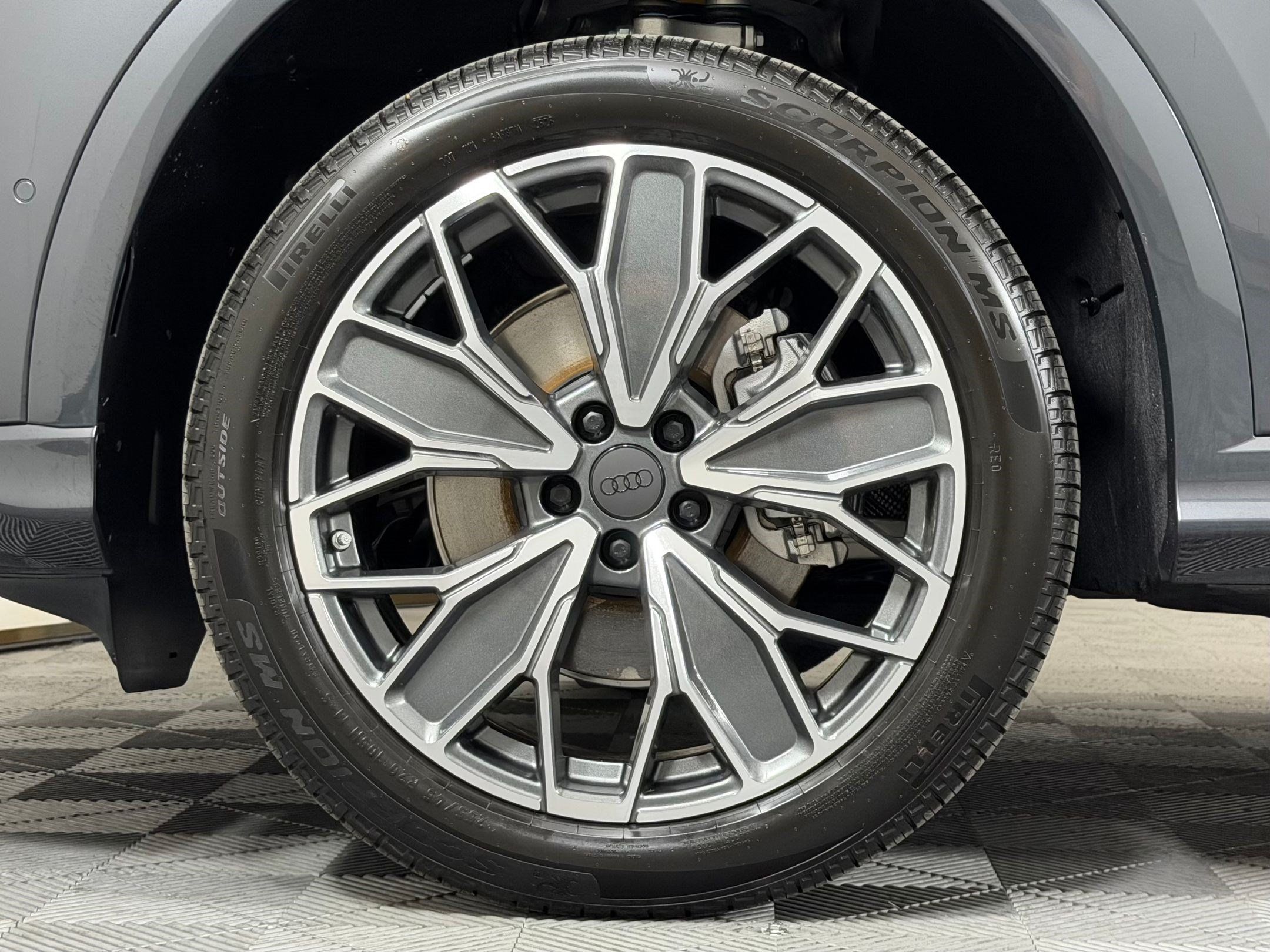 New 2026 Audi Q5 Premium Plus AWD/4WD image 12