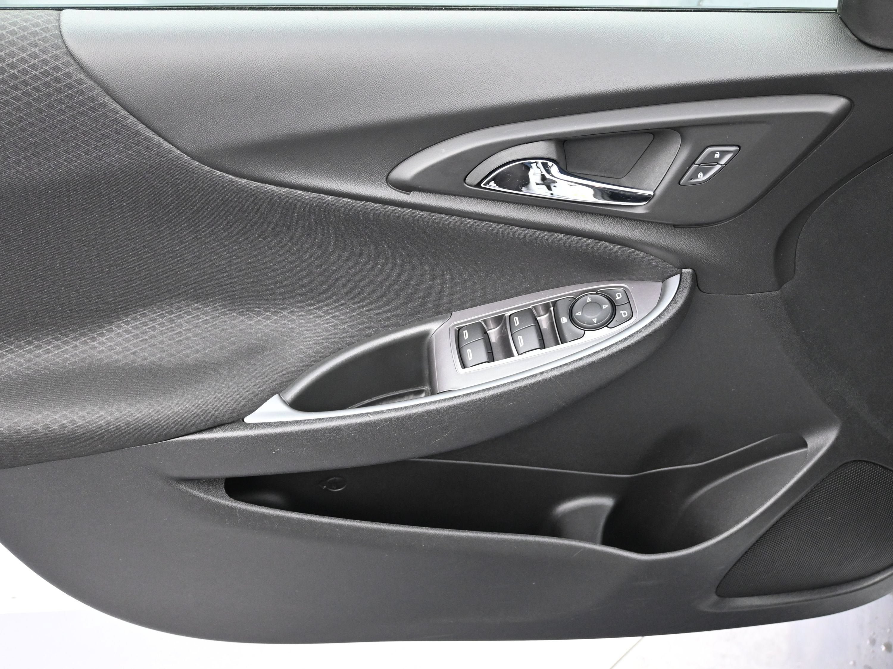 Certified 2024 Chevrolet Malibu RS FWD image 24