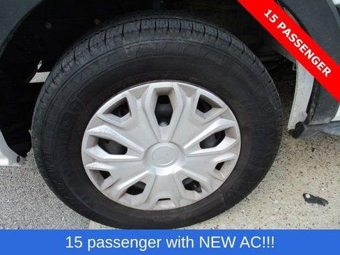 Used 2023 Ford Transit 350 XLT RWD image 28