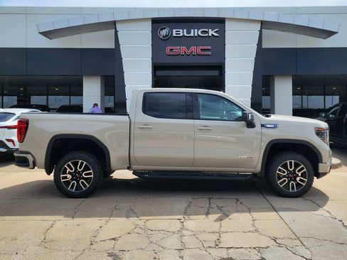 New 2026 GMC Sierra 1500 AT4 w/ AT4 Premium Package image 3