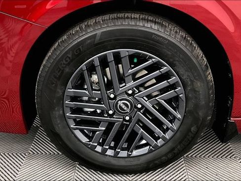 New 2026 Nissan Sentra SV w/ SV Convenience Package FWD image 11