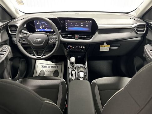 New 2026 Chevrolet TrailBlazer LT w/ Midnight Edition FWD image 21