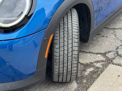 Used 2025 MINI Cooper S FWD image 13