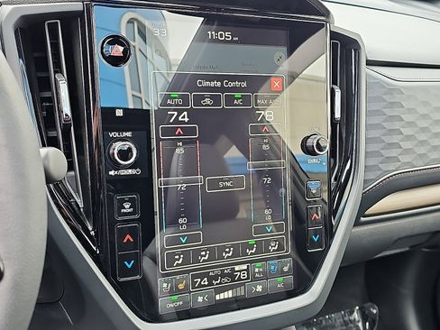 Used 2025 Subaru Forester Touring image 17