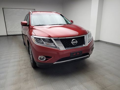 Used 2016 Nissan Pathfinder SV w/ SV Cold Weather Package AWD/4WD image 14