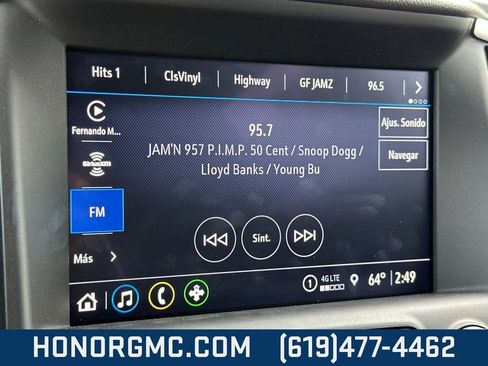 Used 2024 GMC Terrain SLT image 20