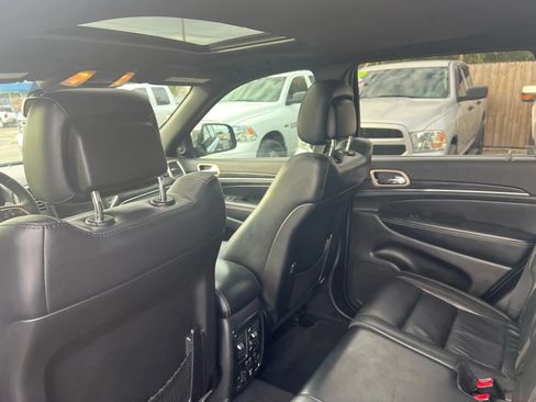 Used 2014 Jeep Grand Cherokee Limited RWD image 9