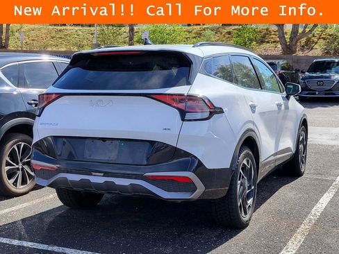 Used 2024 Kia Sportage SX AWD/4WD image 5