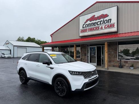 Used 2021 Kia Sorento S AWD/4WD image 1