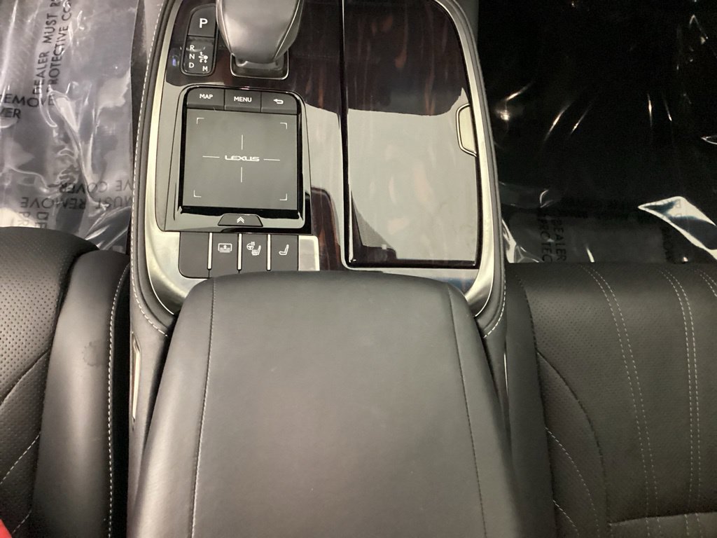 Used 2022 Lexus LS 500 AWD w/ Interior Upgrade Package image 19