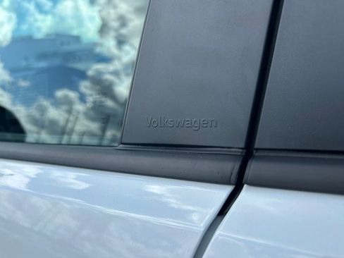 New 2026 Volkswagen Atlas Cross Sport SEL R-Line image 24