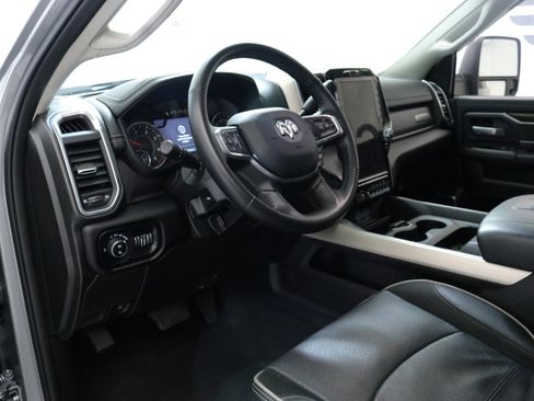 Used 2024 RAM 3500 Laramie w/ Chrome Bumper Package image 22