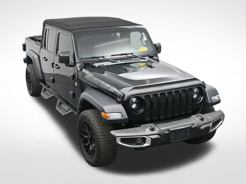 Used 2023 Jeep Gladiator Sport image 22