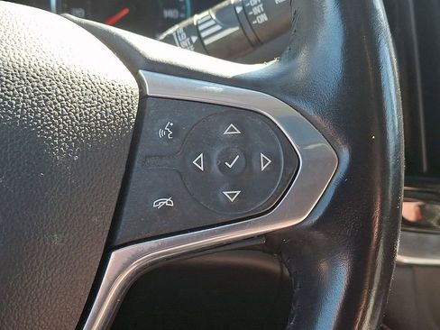 Used 2021 Chevrolet Traverse RS AWD/4WD image 23