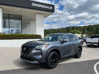 Used 2023 Nissan Rogue SV image 1