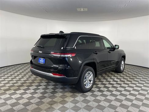 New 2025 Jeep Grand Cherokee Laredo X image 6