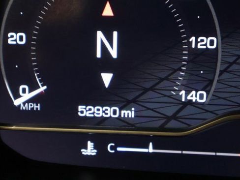 Used 2022 GMC Yukon Denali w/ Max Trailering Package image 15