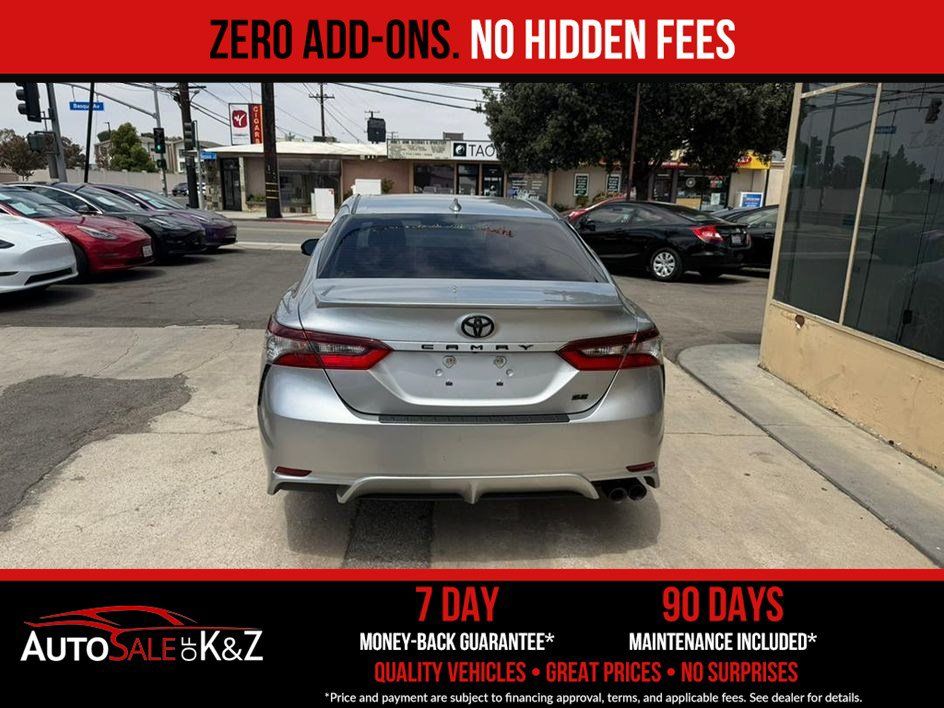 Used 2021 Toyota Camry SE FWD image 11