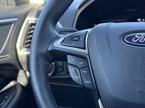 Certified 2024 Ford Edge SEL w/ Convenience Package image 15