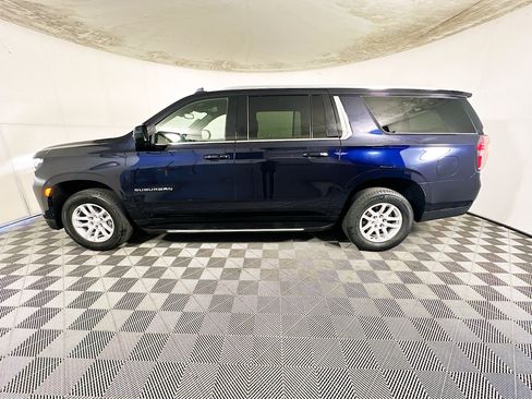 Used 2023 Chevrolet Suburban LT AWD/4WD image 6