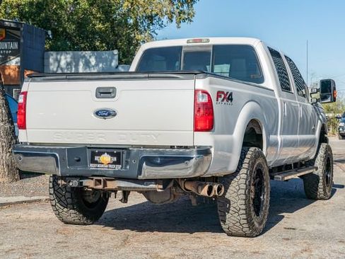 Used 2015 Ford F250 Lariat w/ Lariat Ultimate Package image 6