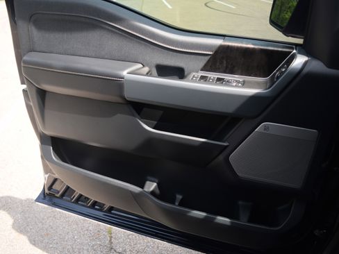 Used 2023 Ford F150 Lightning Lariat w/ Equipment Group 511A High AWD/4WD image 18